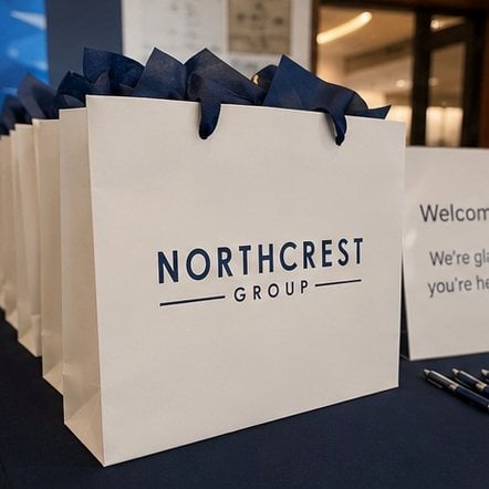 Customized gift bags for corporate gifting and events