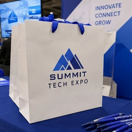Customized gift bags for trade shows and conferences